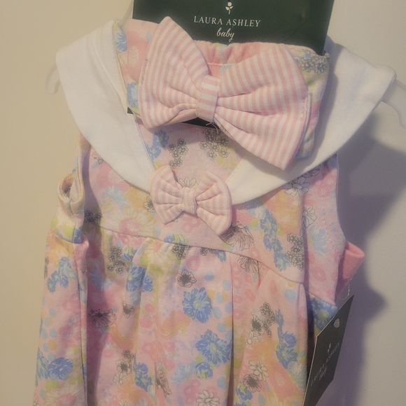 6-9M Laura Ashley Baby 3 piece set - Picture 2 of 4